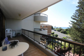 Pinnacle 403 - linen not included, Forster